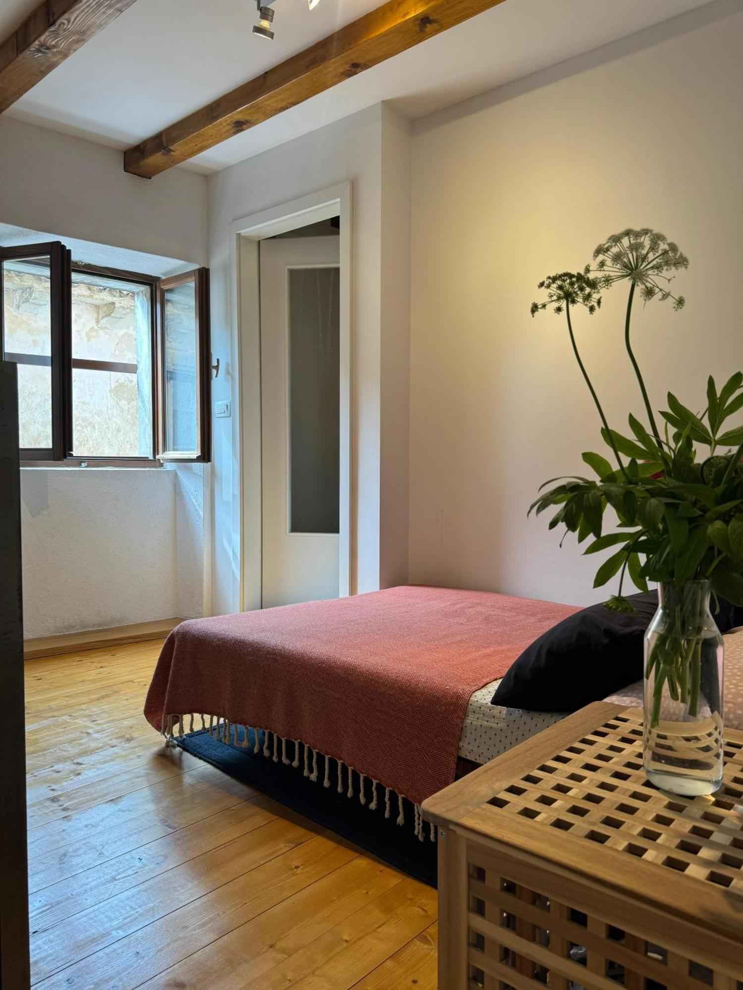 Appartement Kate'S Townhouse à Buzet Extérieur photo